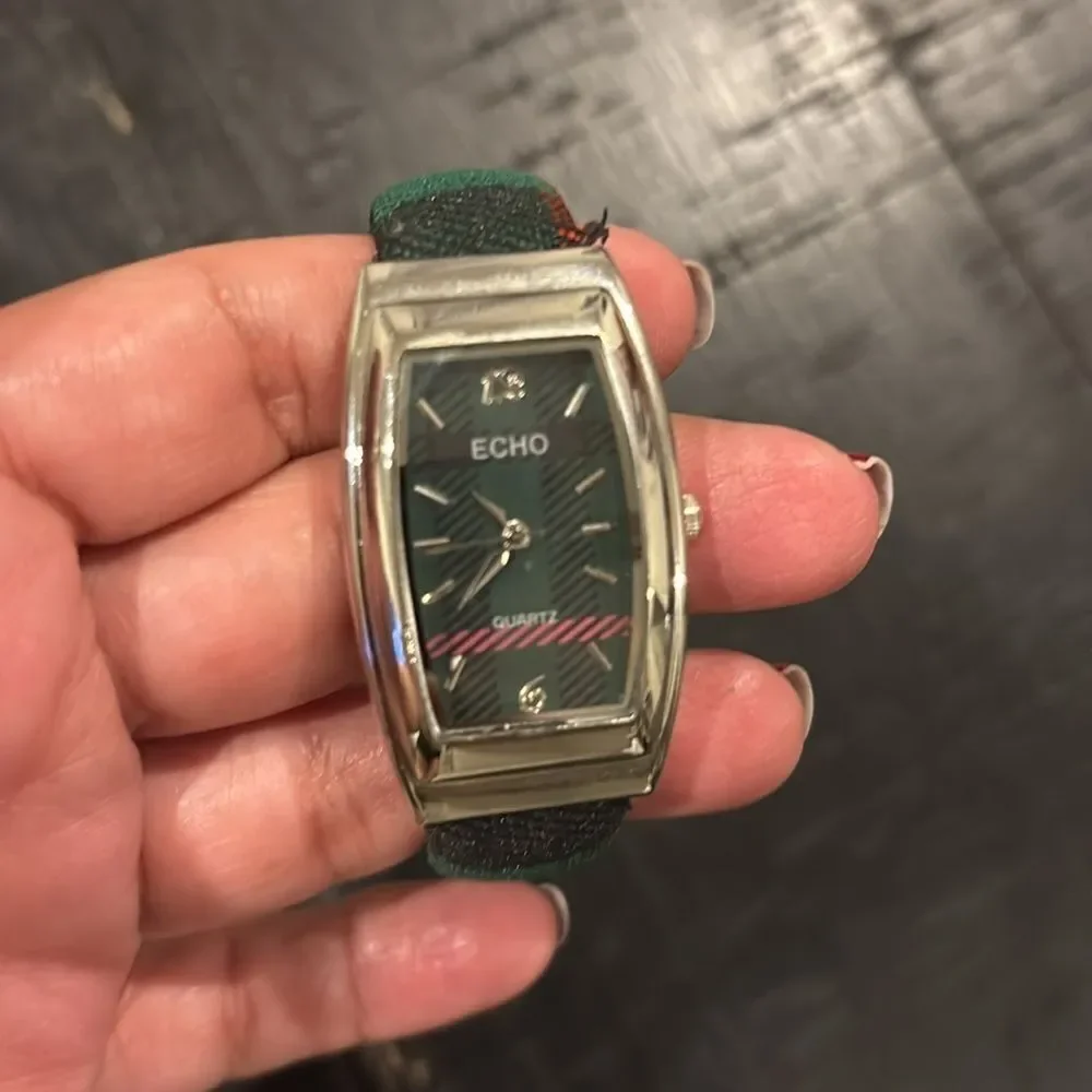 Echo Quartz Plaid Preppy Adjustable Hinged Bangle Watch WORKING